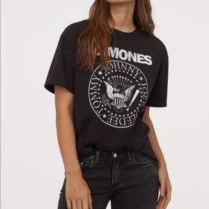 Ramones Band Tee